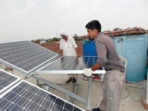 خدمات برق خورشیدی در کرمانشاه
