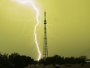 صاعقه گیر ساختمان