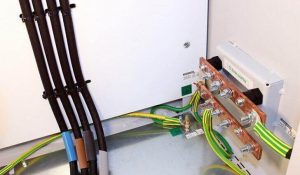 floating-neutral-impacts-in-power-distribution1