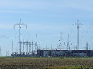 احداث خطوط فشار قوی جریان مستقیم (HVDC)