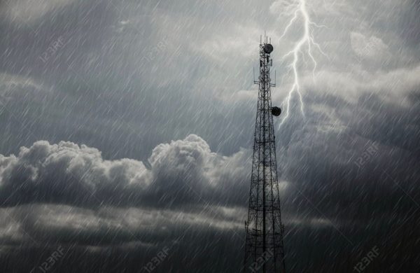 صاعقه گیر برای مخابرات